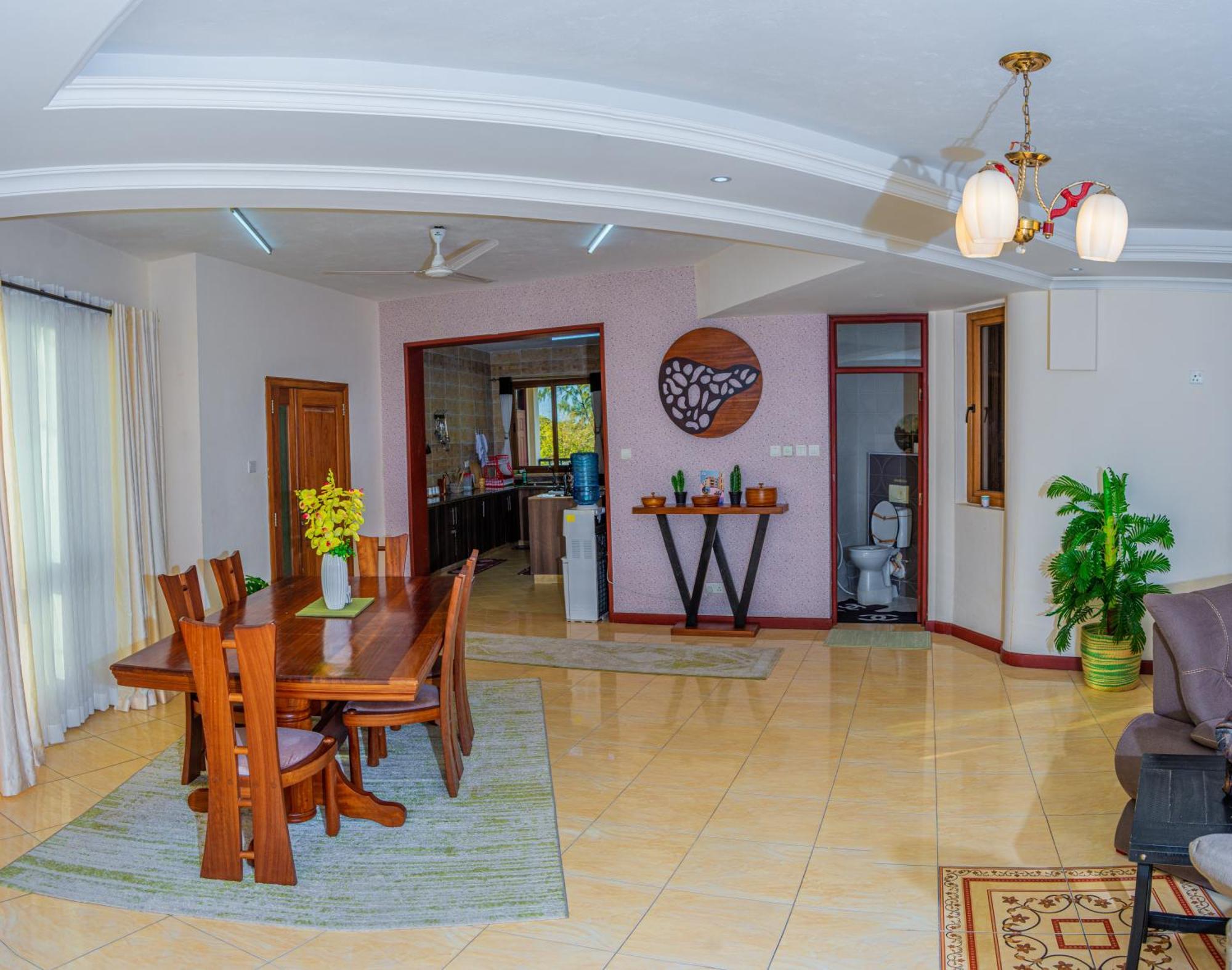 Zanakri Homes ;A Great Panorama Of Indian Ocean มอมบาซา ภายนอก รูปภาพ